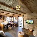 Chaletdorf Bergherz Holiday home *