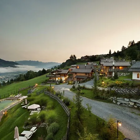 Chaletdorf Bergherz * ザンクト・ヨーハン・イム・ポンガウ