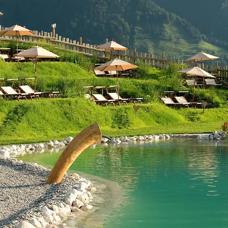 Chaletdorf Bergherz 度假居 蓬高圣约翰
